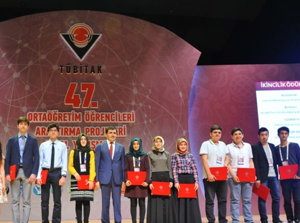 TÜBİTAK 47. Ortaöğretim Araştırma Projeleri Yarışması Bilgisayar Alanı Türkiye 2.si Olduk